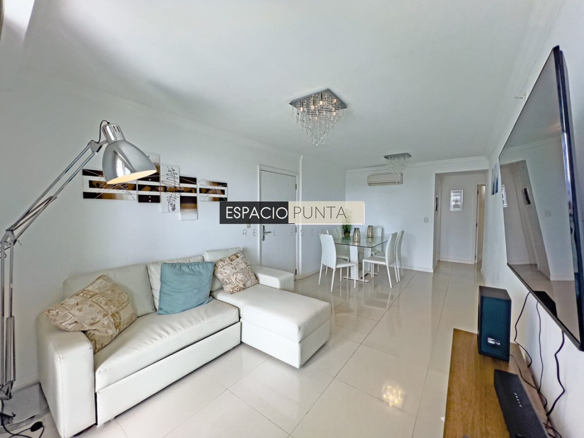 Apartamento ID.1482 - Apartamento en venta y alquiler en Mansa Punta del Este, 2 dormitorios, 3 baños
