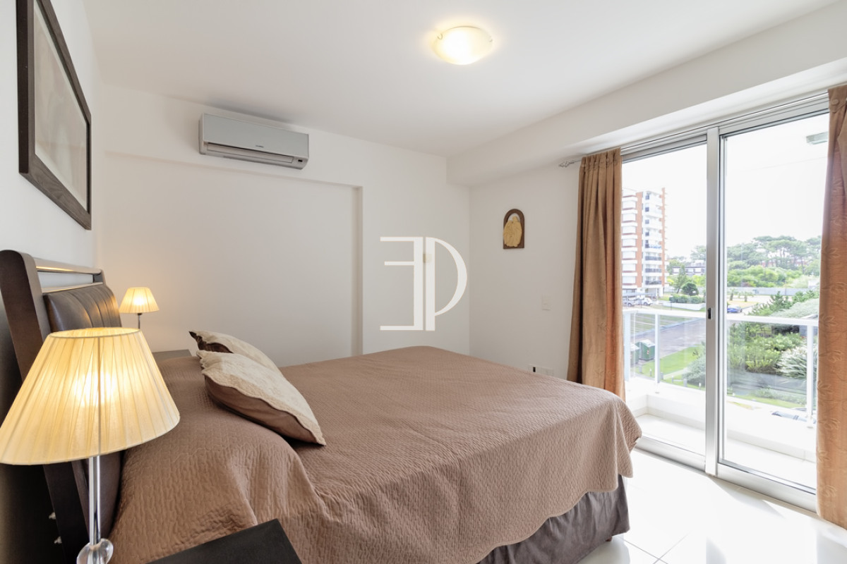 Apartamento ID.1009 - Apartamento en venta y alquiler en Brava Punta del Este, 1 dormitorios, 1 baños