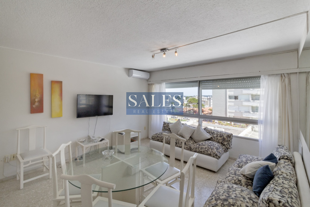 Apartamento ID.419 - Amplio departamento de 3 dormitorios en Peninsula