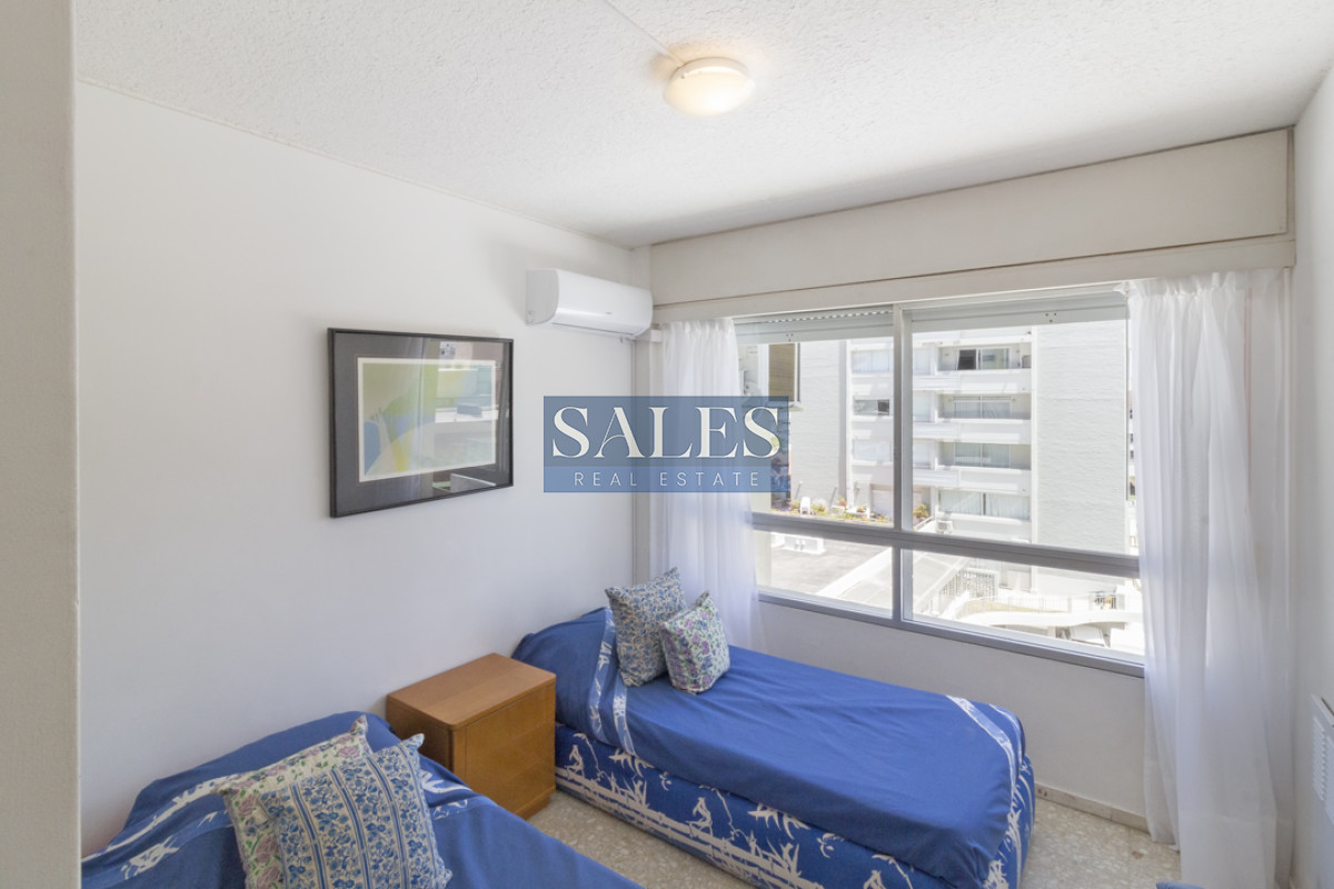 Apartamento ID.419 - Amplio departamento de 3 dormitorios en Peninsula