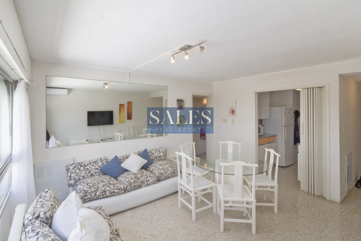 Apartamento ID.419 - Amplio departamento de 3 dormitorios en Peninsula