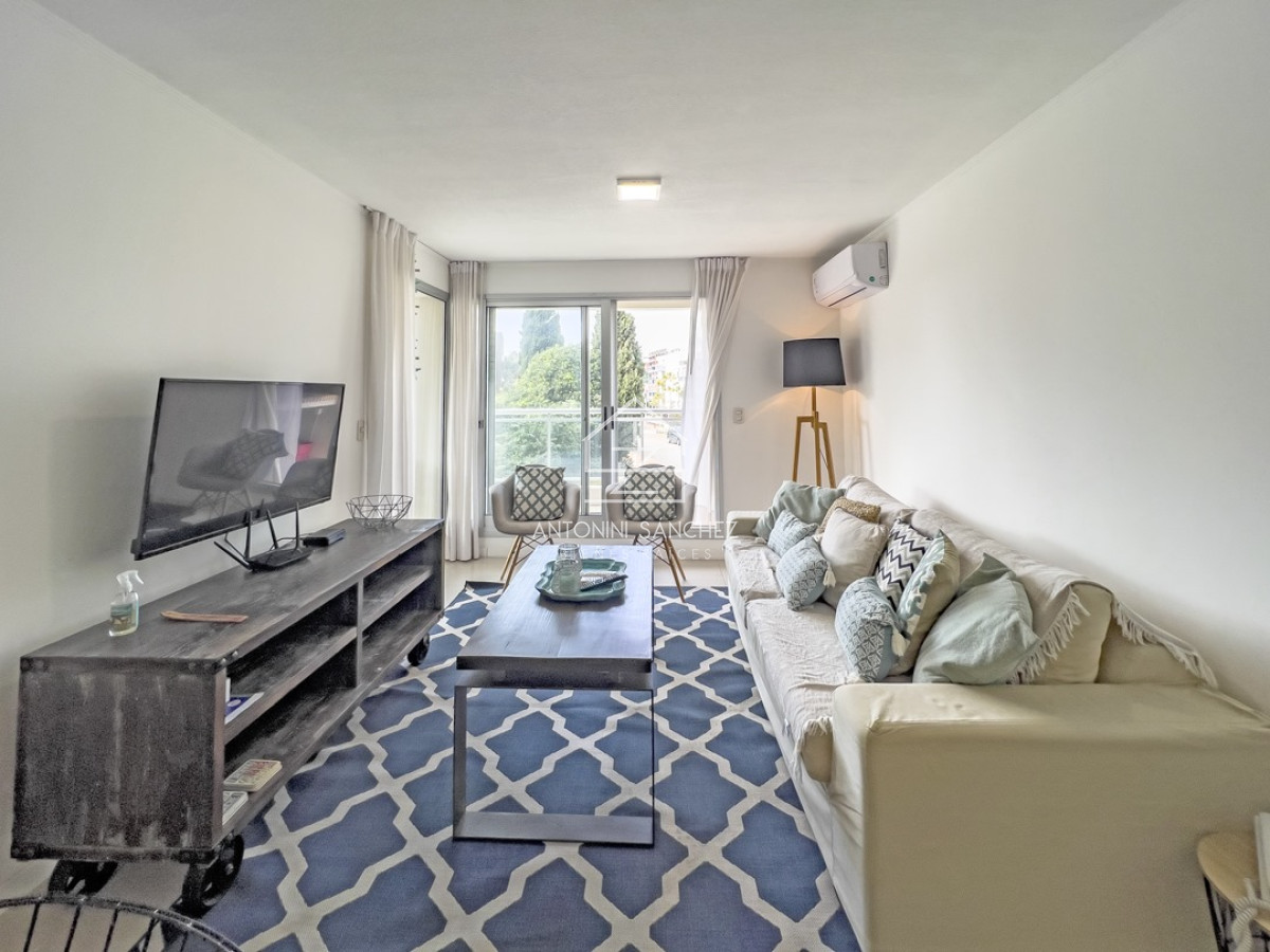 Apartamento ID.1159 - Apartamento en venta en Punta del Este. 