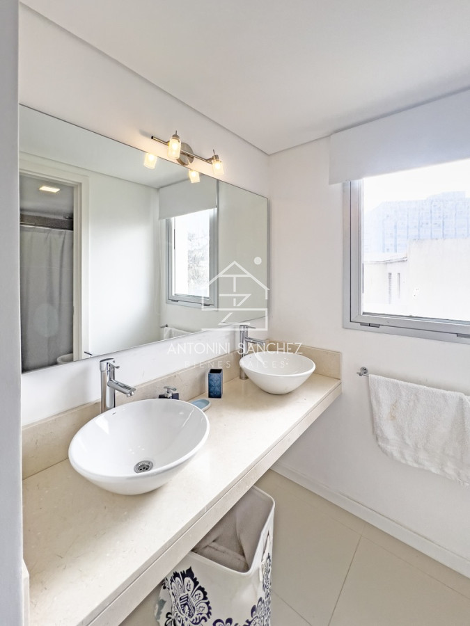 Apartamento ID.1159 - Apartamento en venta en Punta del Este. 