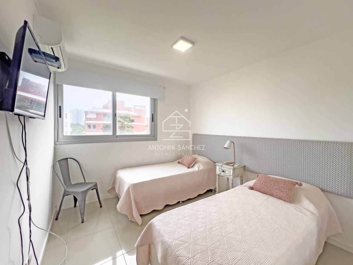 Apartamento ID.1159 - Apartamento en venta en Punta del Este. 