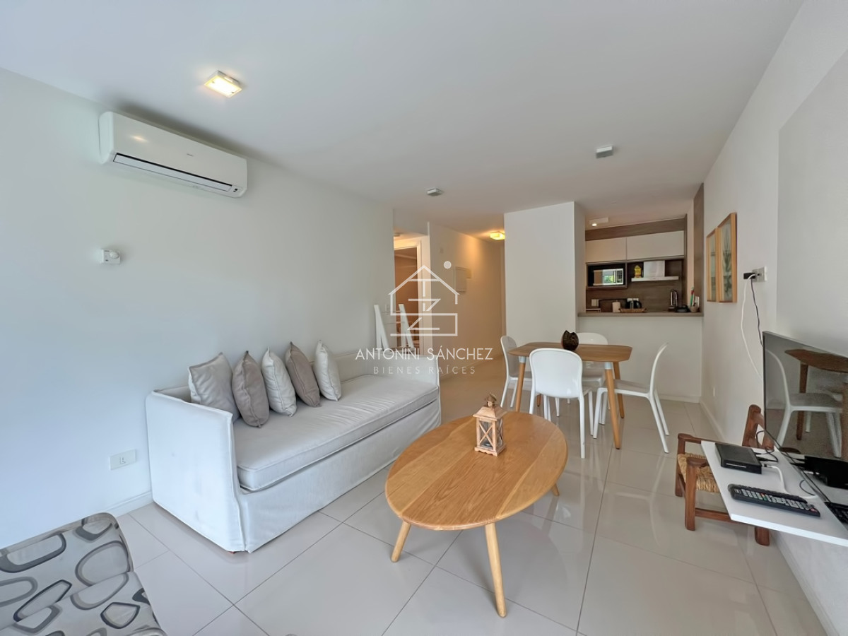 Apartamento ID.1443 - Apartamento en venta en Mansa Punta del Este, 1 dormitorios, 1 baños