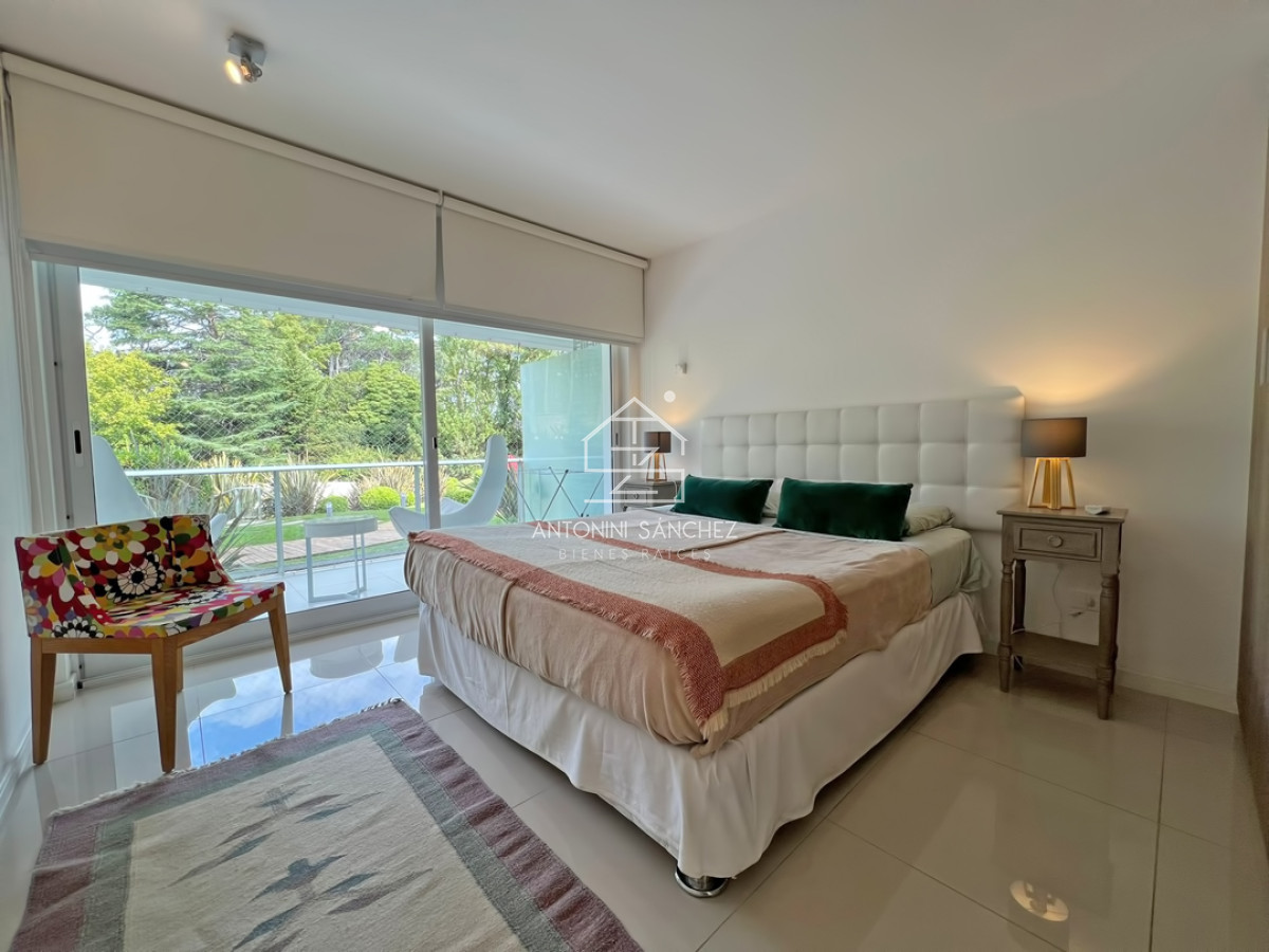 Apartamento ID.1443 - Apartamento en venta en Mansa Punta del Este, 1 dormitorios, 1 baños