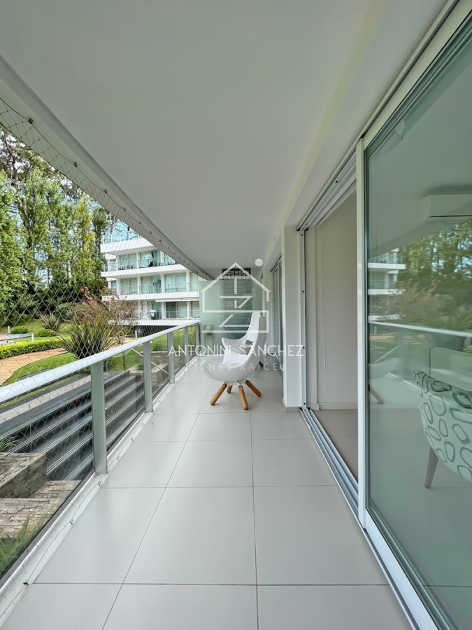 Apartamento ID.1443 - Apartamento en venta en Mansa Punta del Este, 1 dormitorios, 1 baños