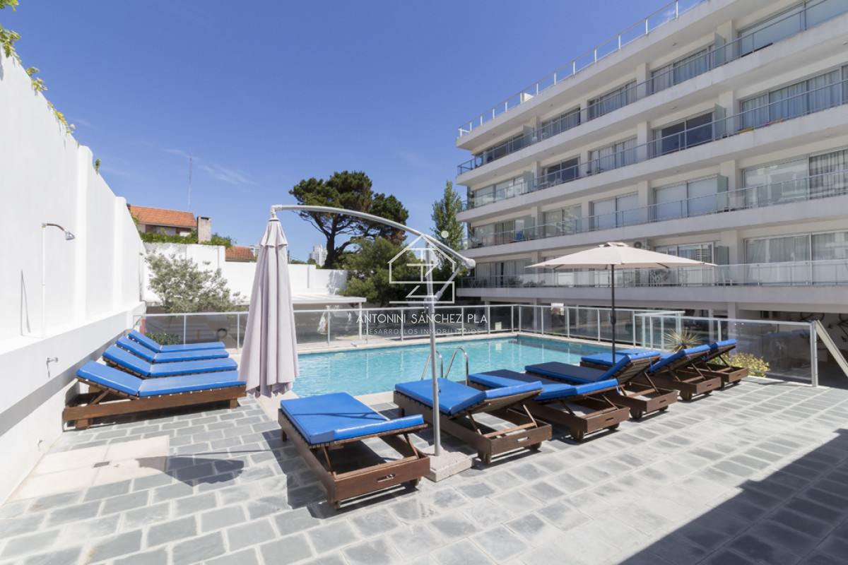 Apartamento ID.4650 - Departamento en venta de 2 dormitorios y 2 baños Punta del Este