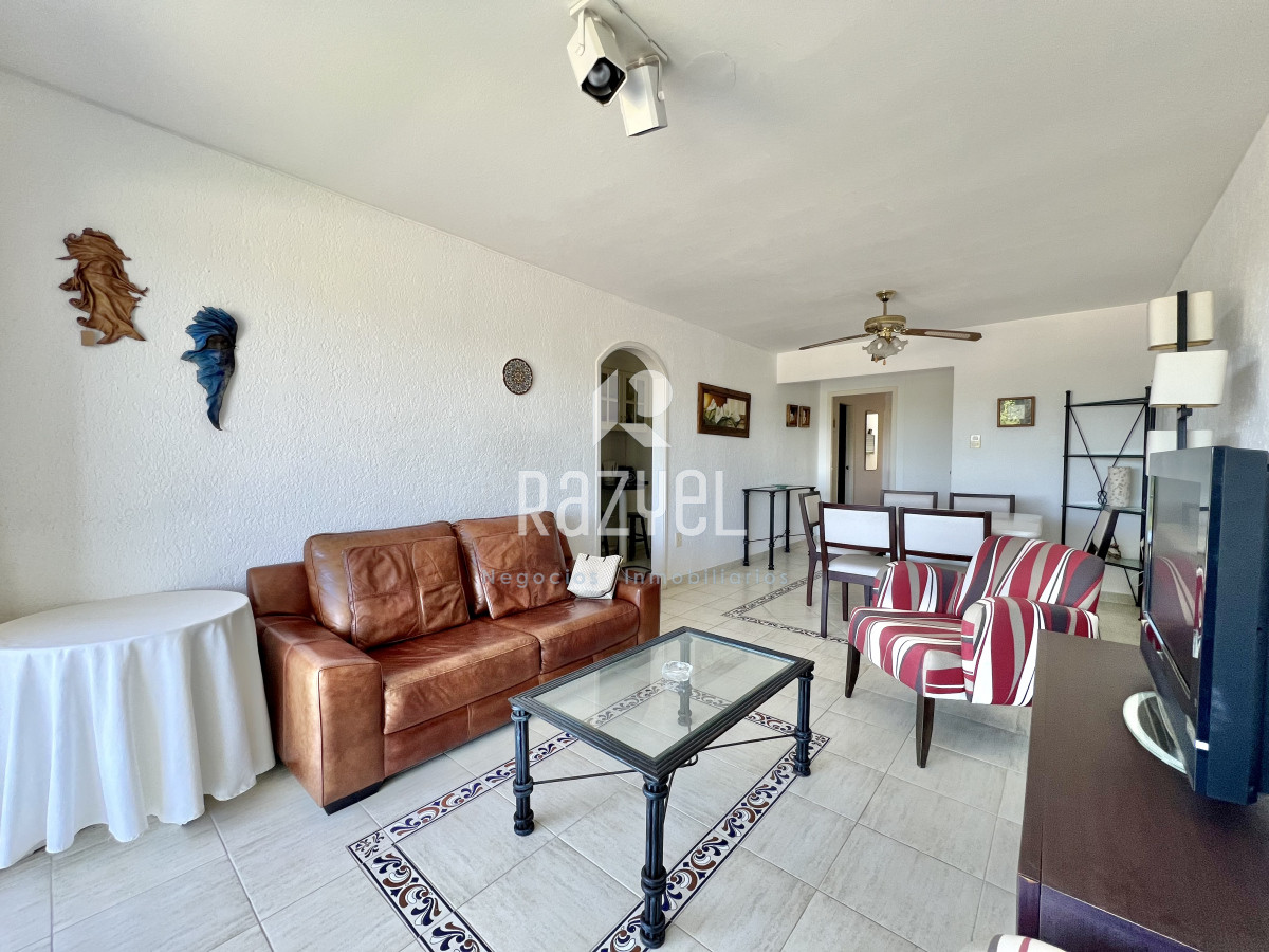 Apartamento ID.882 - Dpto. en venta en primera linea de playa mansa