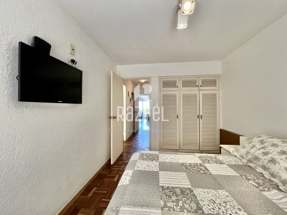 Apartamento ID.882 - Dpto. en venta en primera linea de playa mansa