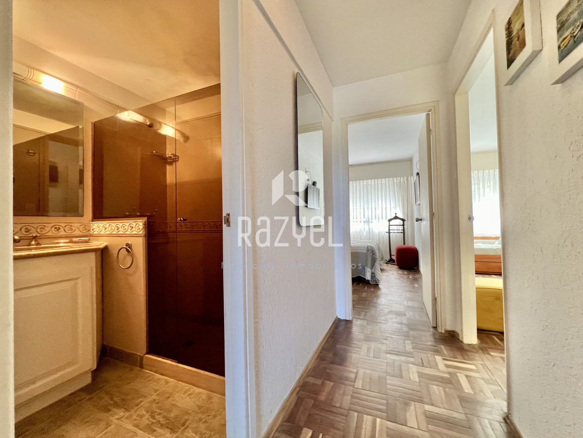 Apartamento ID.882 - Dpto. en venta en primera linea de playa mansa