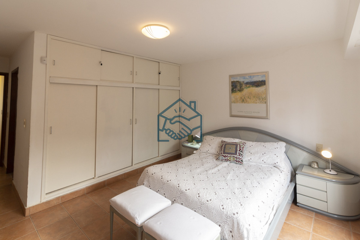 Casa ID.1477/Casa-4-dormitorios-en-Venta,-Alquiler-anual-y-de-verano - Casa 4 dormitorios en Venta, Alquiler anual y de verano