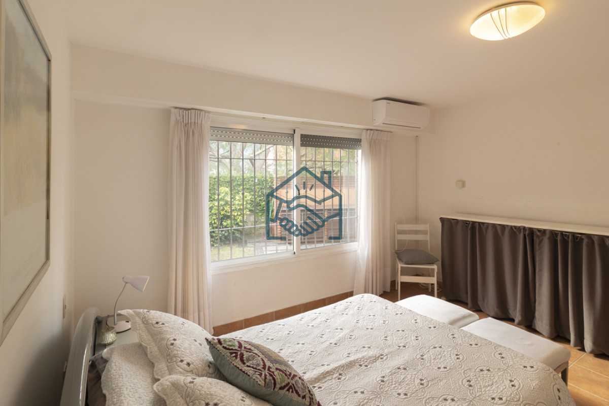 Casa ID.1477/Casa-4-dormitorios-en-Venta,-Alquiler-anual-y-de-verano - Casa 4 dormitorios en Venta, Alquiler anual y de verano