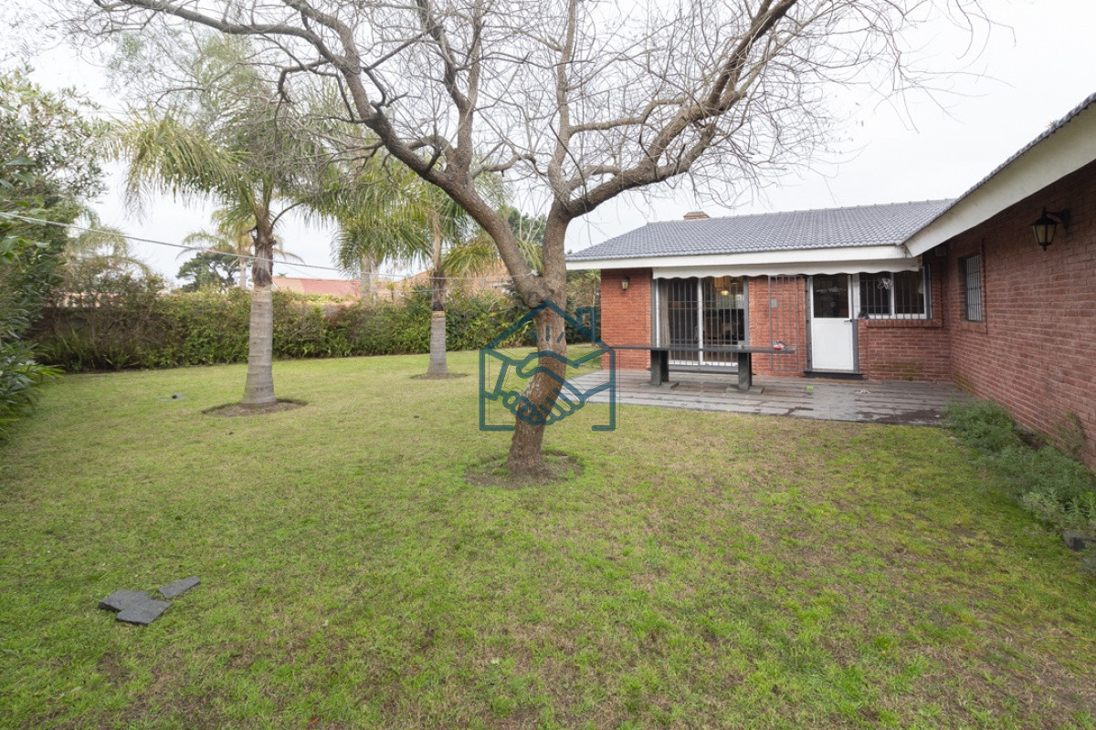 Casa ID.1477/Casa-4-dormitorios-en-Venta,-Alquiler-anual-y-de-verano - Casa 4 dormitorios en Venta, Alquiler anual y de verano