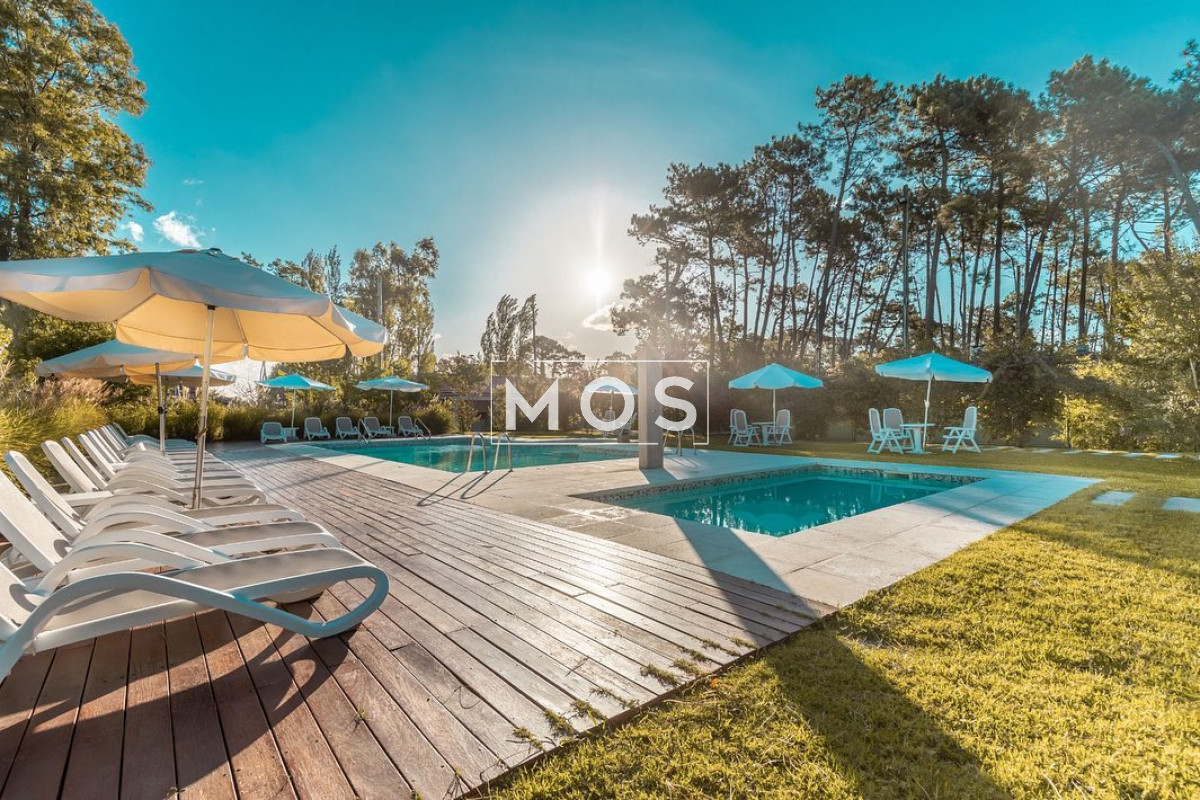 Casa ID.2731 - Casa en venta en Barrio privado