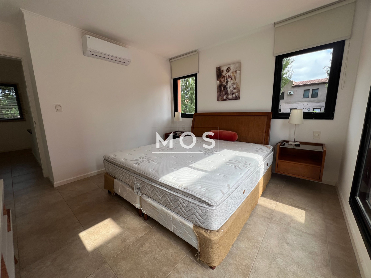 Casa ID.2730 - Alquiler anual y venta casa 2 dormitorios en Barrio privado