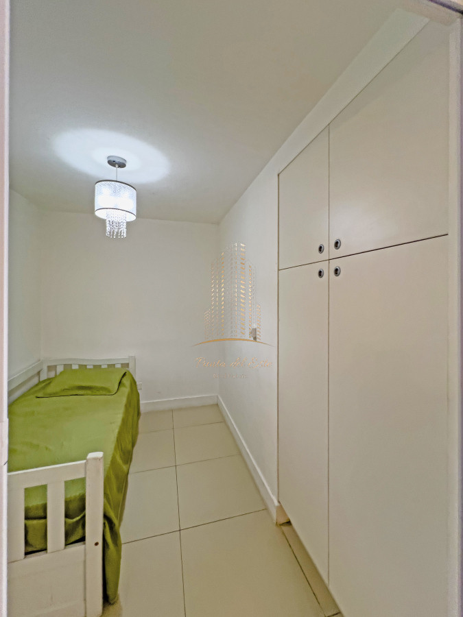 Apartamento ID.773 - Apartamento en venta de 1 dormitorio y medio en Punta del Este