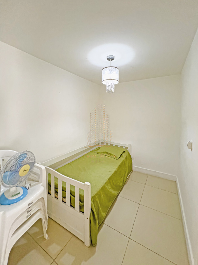 Apartamento ID.773 - Apartamento en venta de 1 dormitorio y medio en Punta del Este