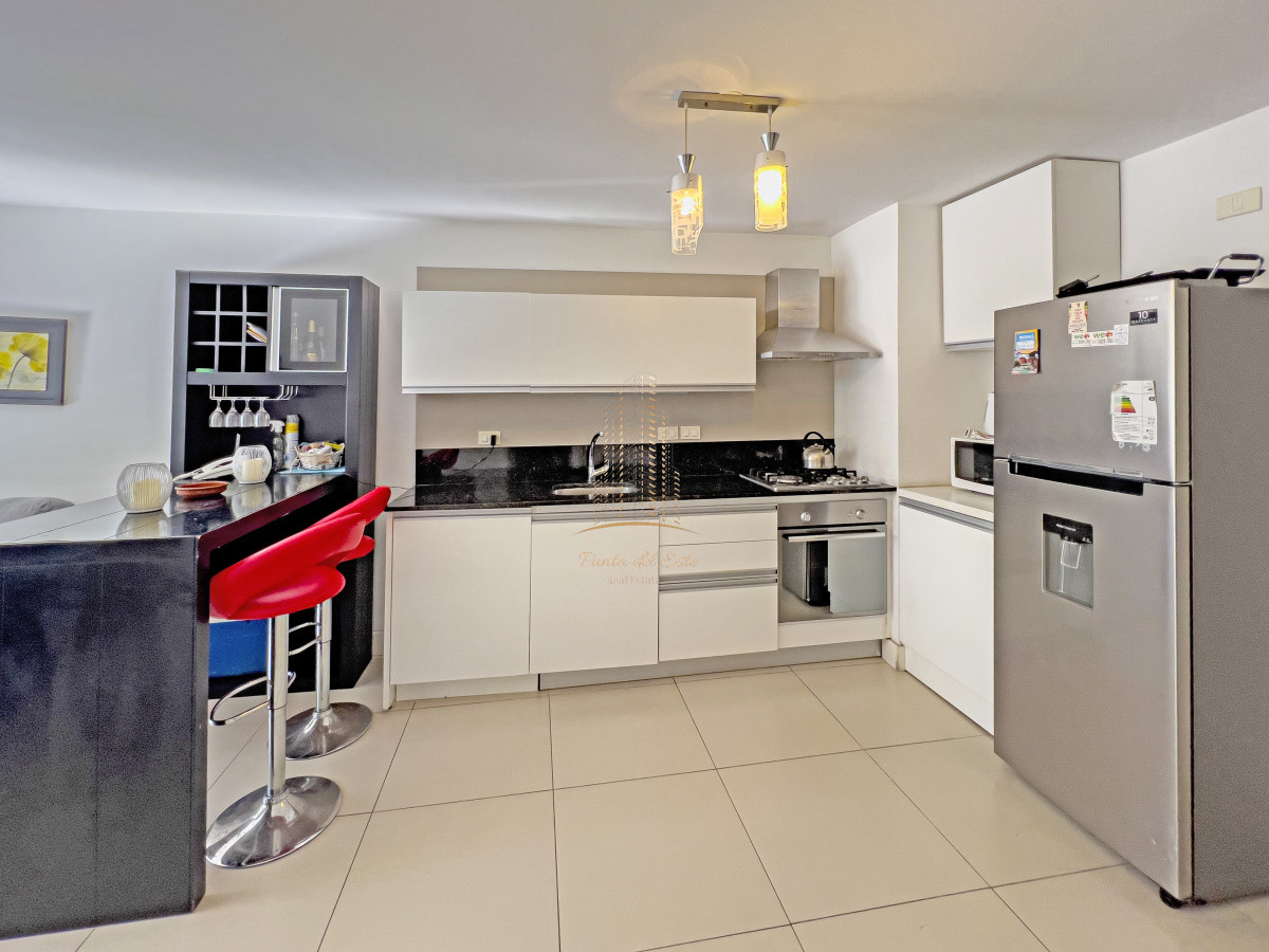 Apartamento ID.773 - Apartamento en venta de 1 dormitorio y medio en Punta del Este