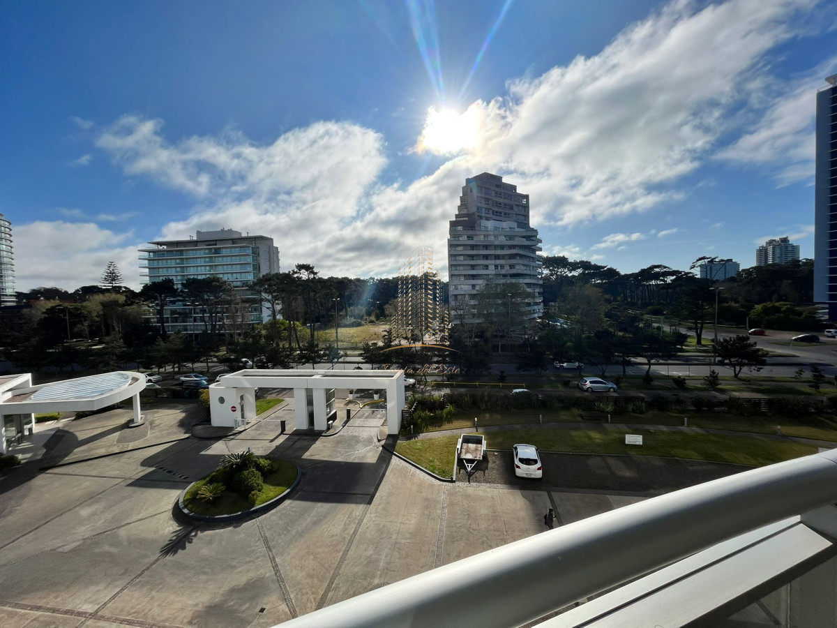 Apartamento ID.456 - Apartamento en venta o alquiler anual en Punta del Este