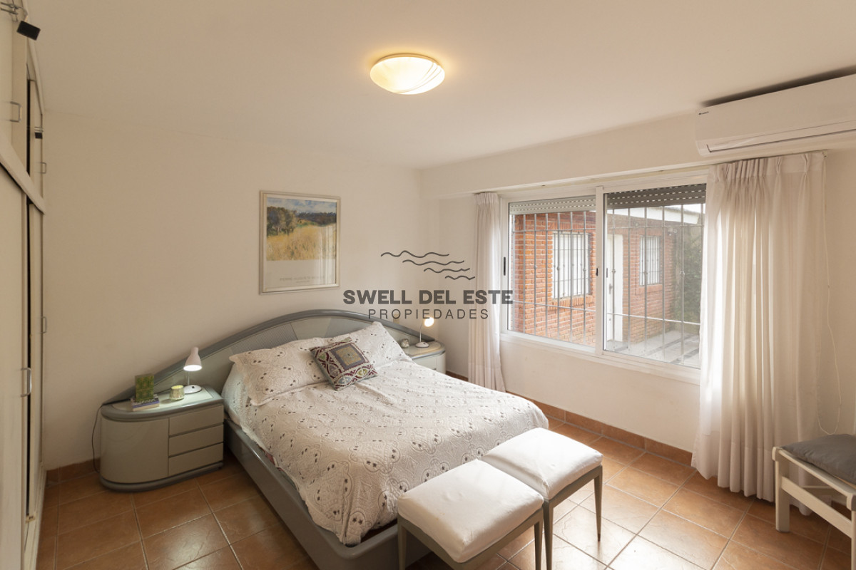 Casa ID.140 - Casa 4 dormitorios en Venta, Alquiler anual y de verano