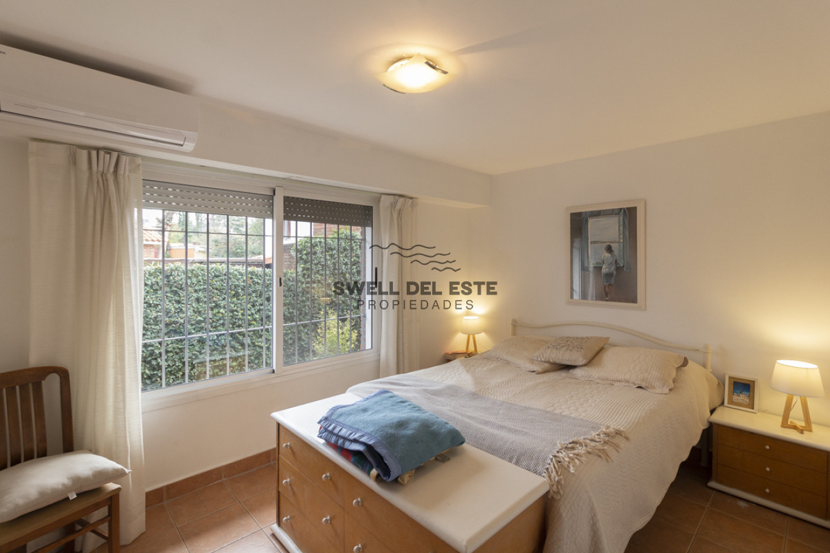 Casa ID.140 - Casa 4 dormitorios en Venta, Alquiler anual y de verano