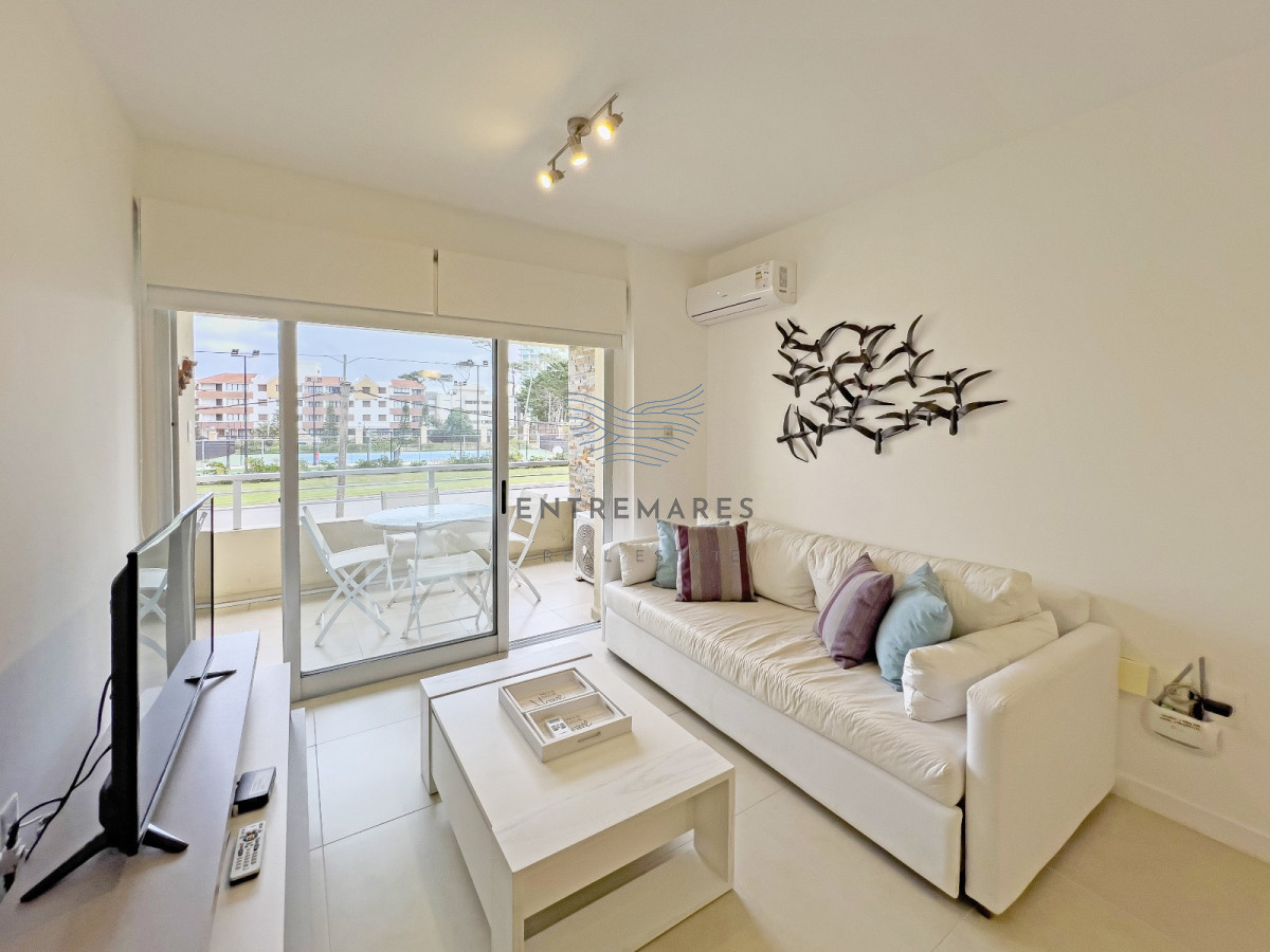 Apartamento ID.230 - VENTA APARTAMENTO 1 DORMITORIO PLAYA MANSA PUNTA DEL ESTE
