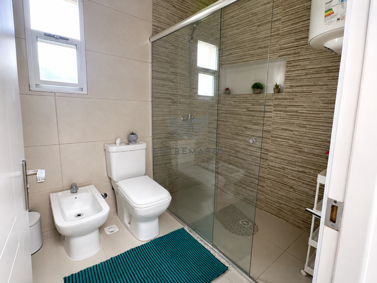 Casa ID.542 - Casa 4 dormitorios alquiler anual Pinares