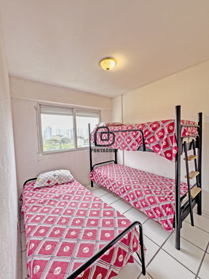 Apartamento ID.1440 - Venta y alquiler de verano, 2 dormitorios , 2 baños