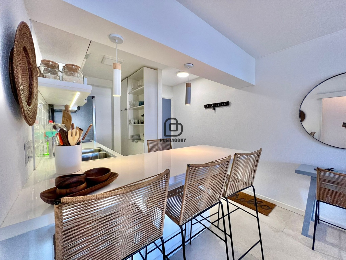 Apartamento ID.7593 - Alquiler invernal de 2 dormitorios reciclado en Peninsula 