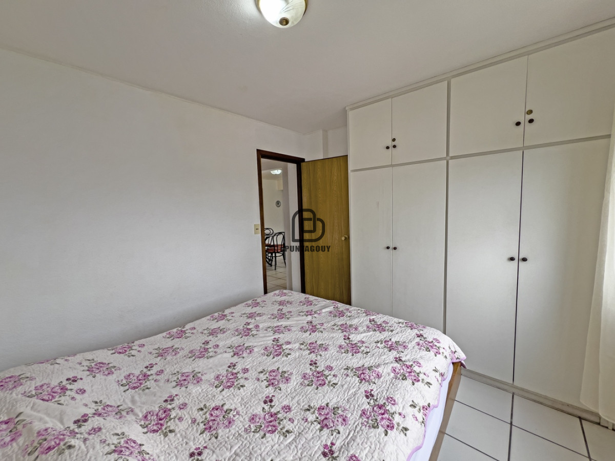 Apartamento ID.1440 - Venta y alquiler de verano, 2 dormitorios , 2 baños