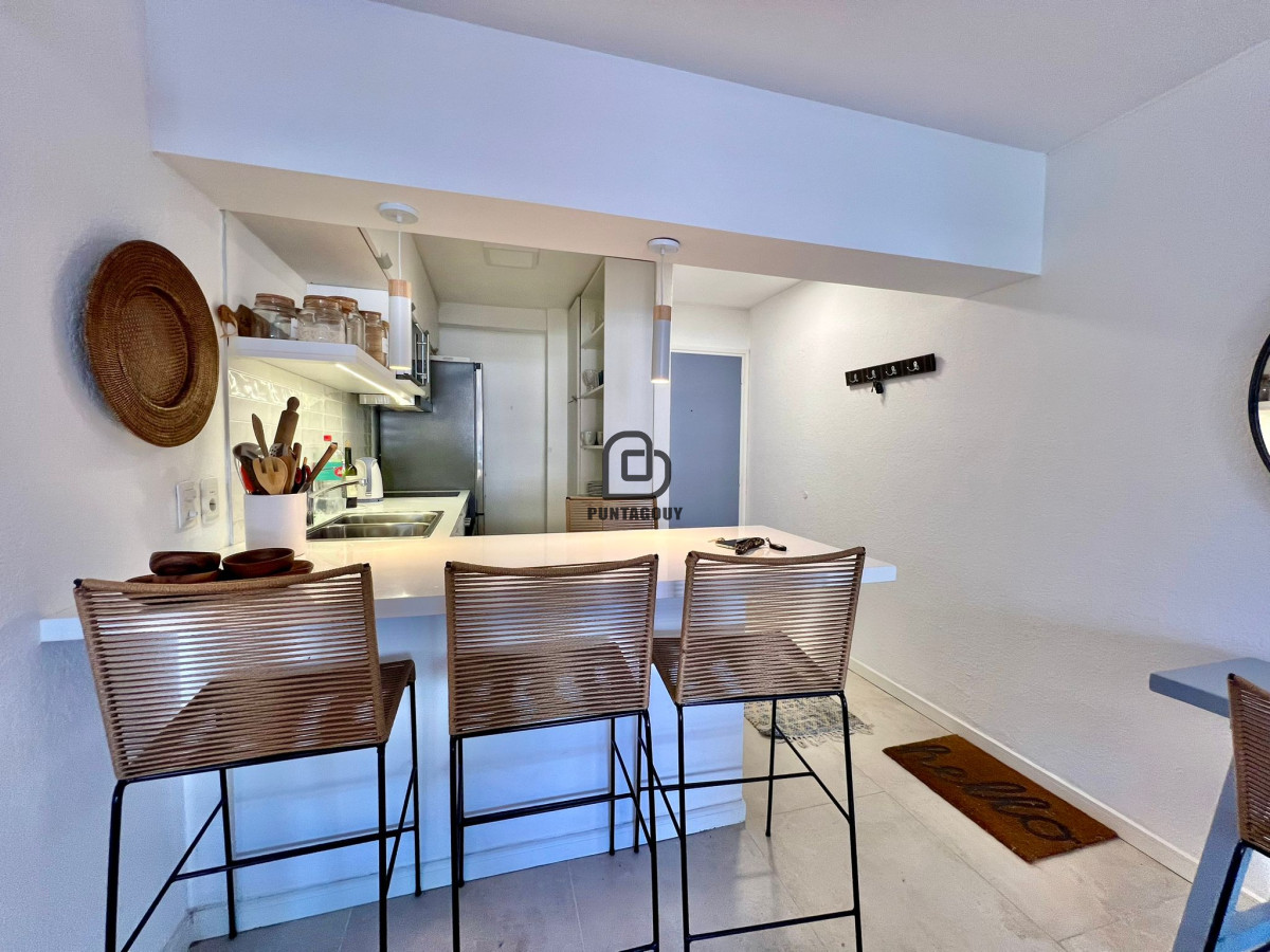 Apartamento ID.7593 - Alquiler invernal de 2 dormitorios reciclado en Peninsula 