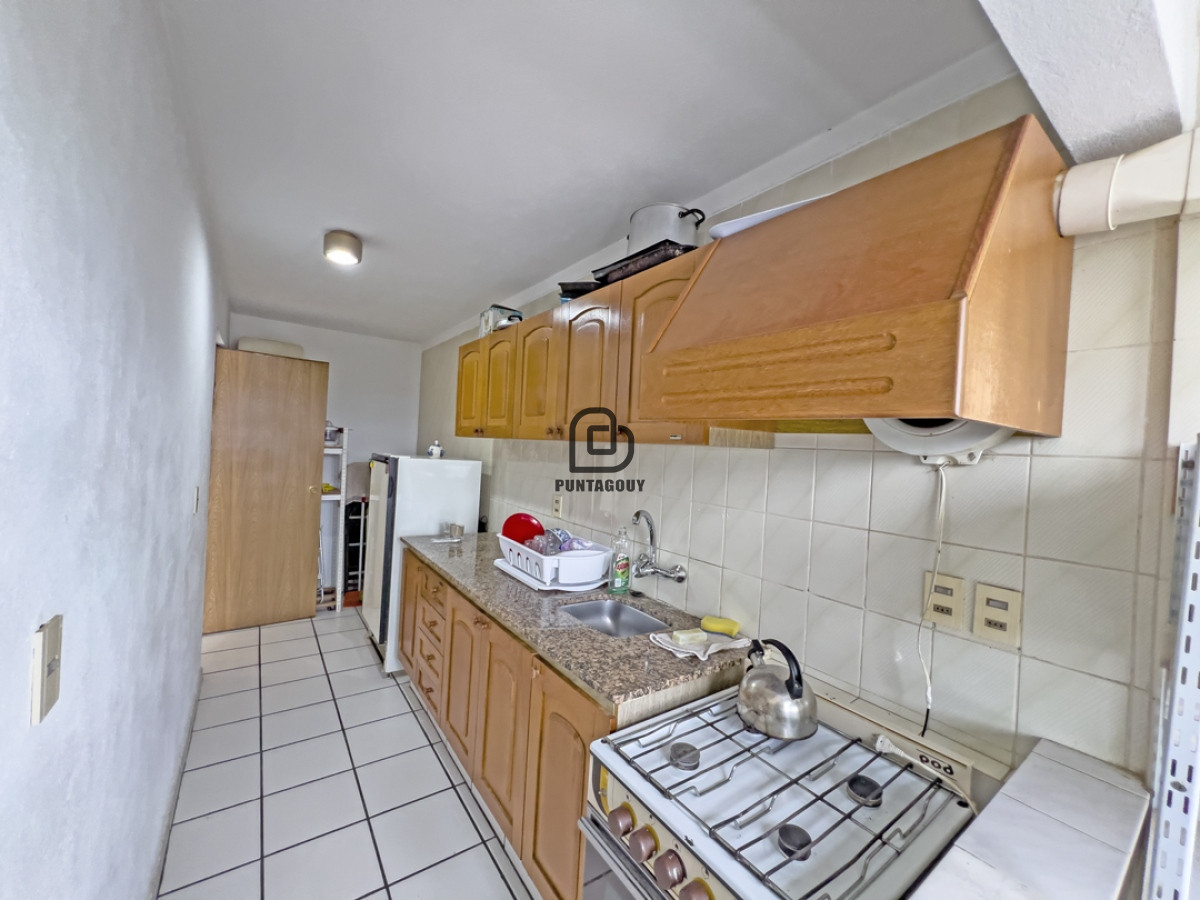Apartamento ID.1440 - Venta y alquiler de verano, 2 dormitorios , 2 baños