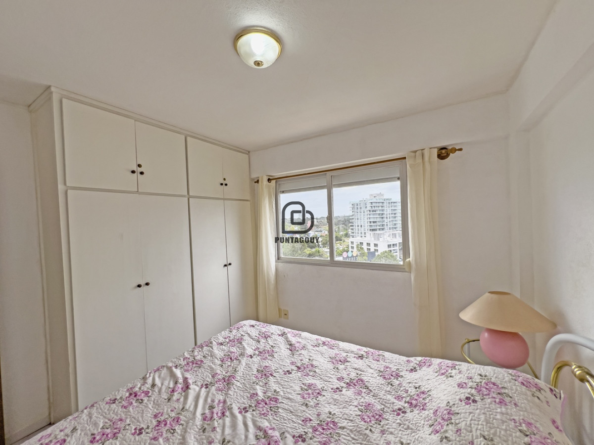 Apartamento ID.1440 - Venta y alquiler de verano, 2 dormitorios , 2 baños