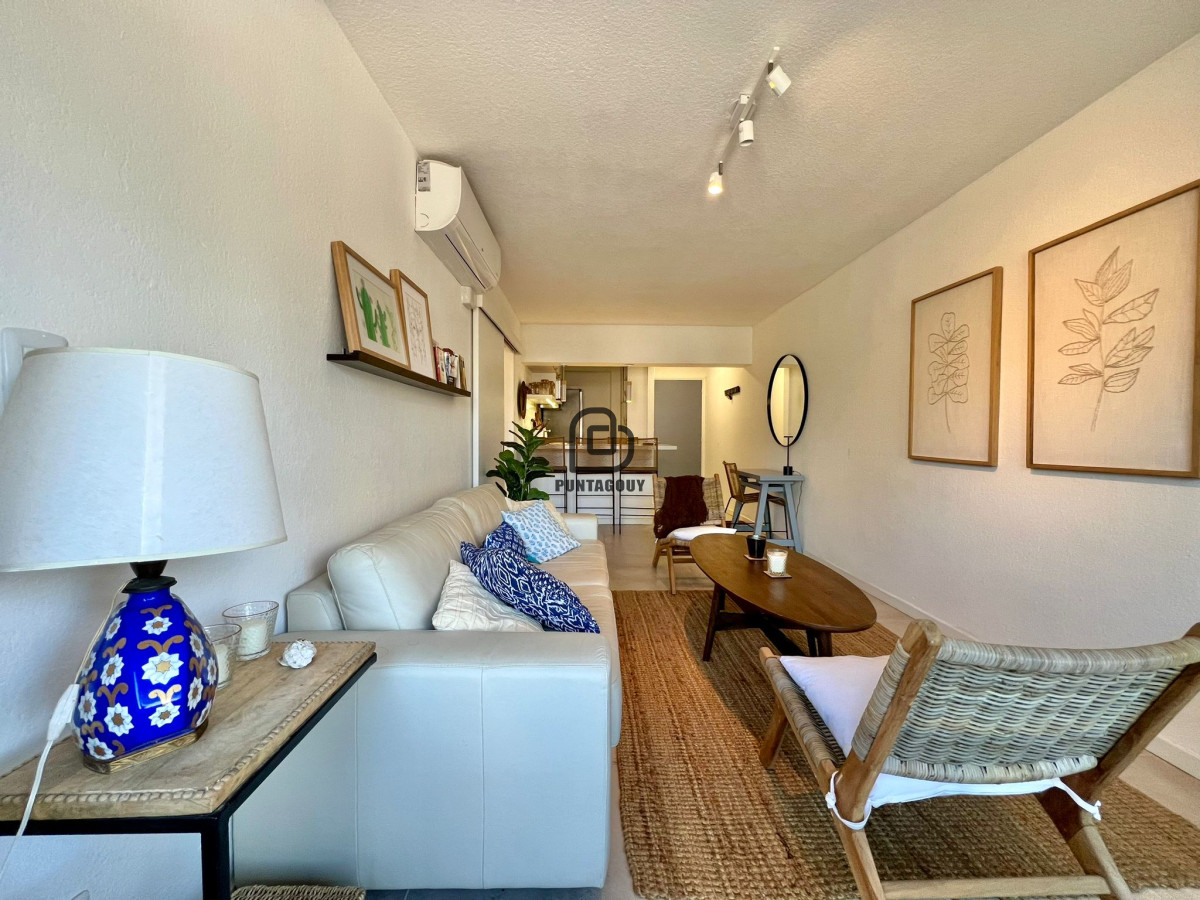 Apartamento ID.7593 - Alquiler invernal de 2 dormitorios reciclado en Peninsula 