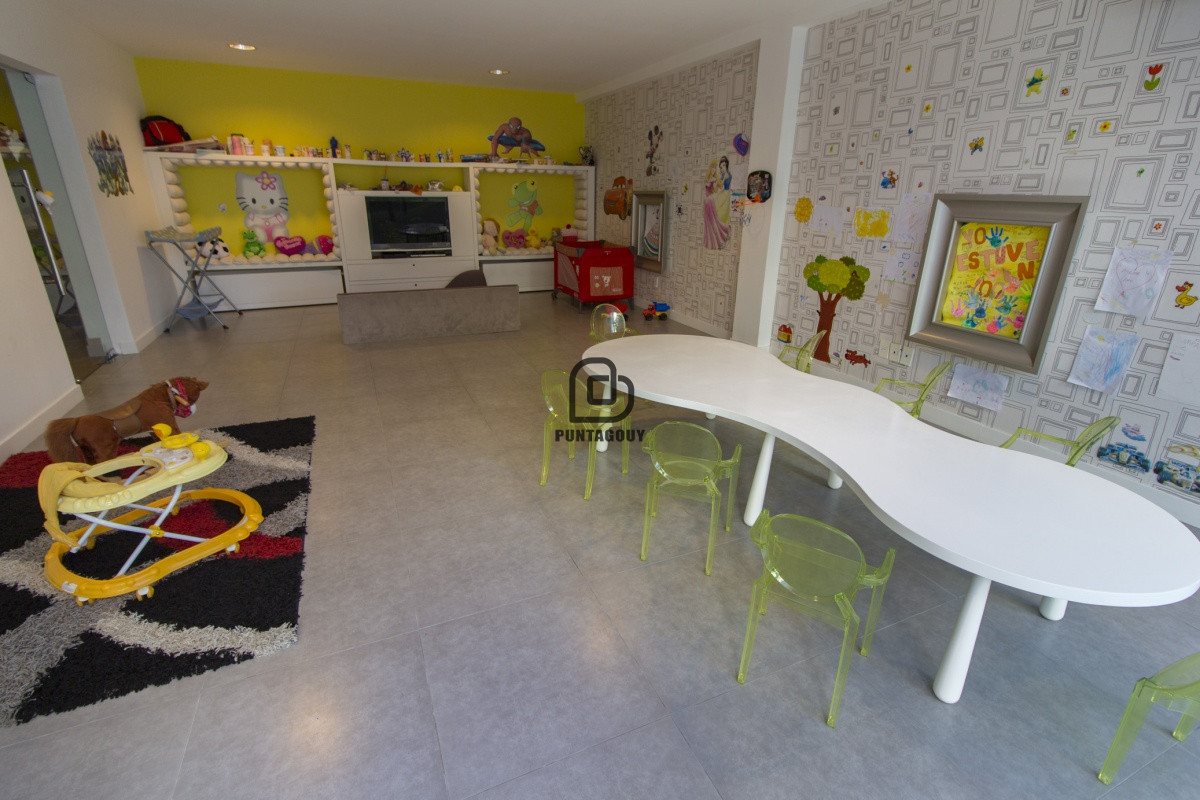 Apartamento ID.1377 -  VENTA Y ALQUILER 2 dormitorios, 2 baños