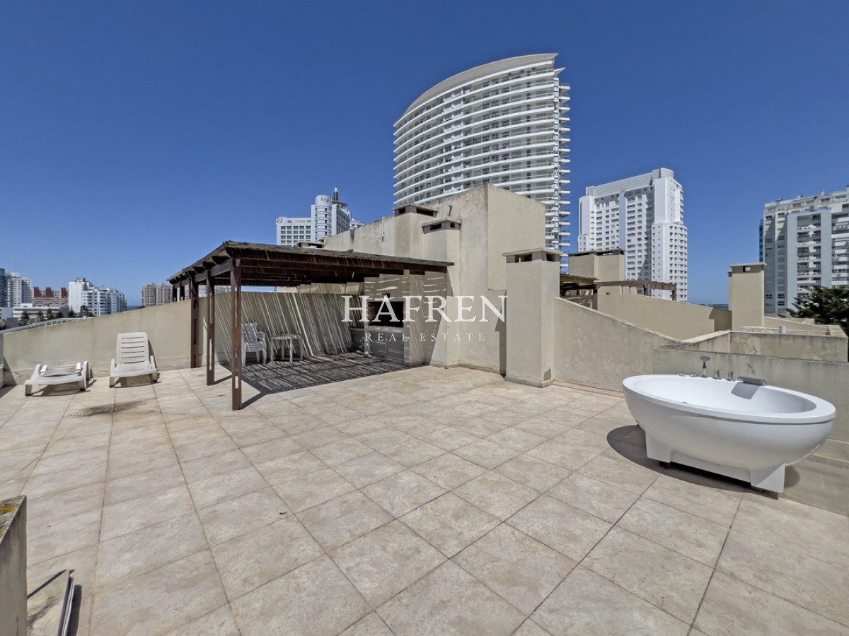 Apartamento ID.96 - VENTA APARTAMENTO 2 DORMITORIOS PLAYA MANSA PUNTA DEL ESTE