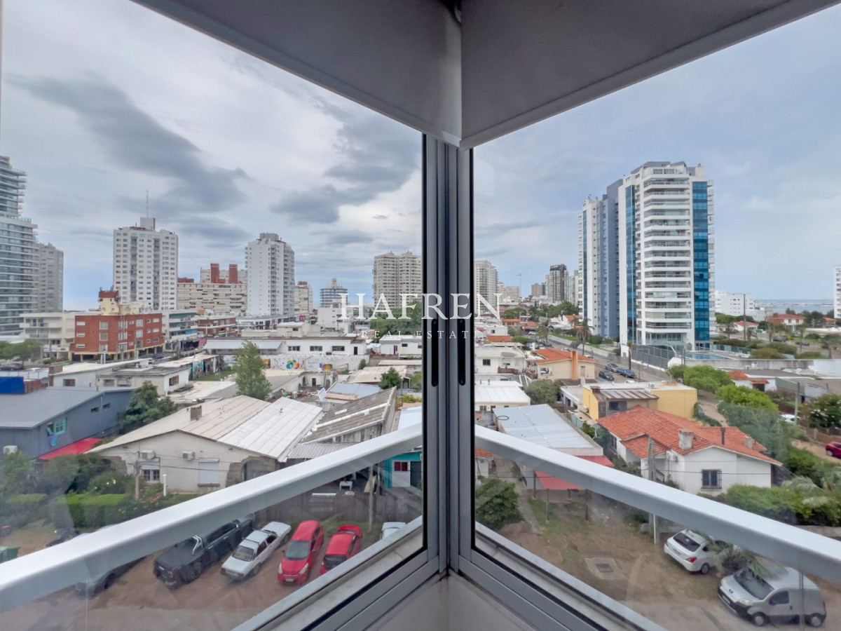 Apartamento ID.369 - Apartamento sobre la mansa.
