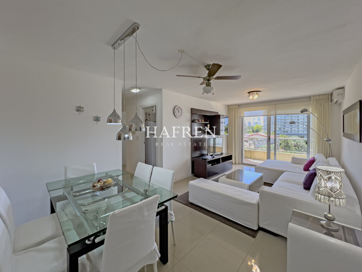 Apartamento ID.96 - VENTA APARTAMENTO 2 DORMITORIOS PLAYA MANSA PUNTA DEL ESTE