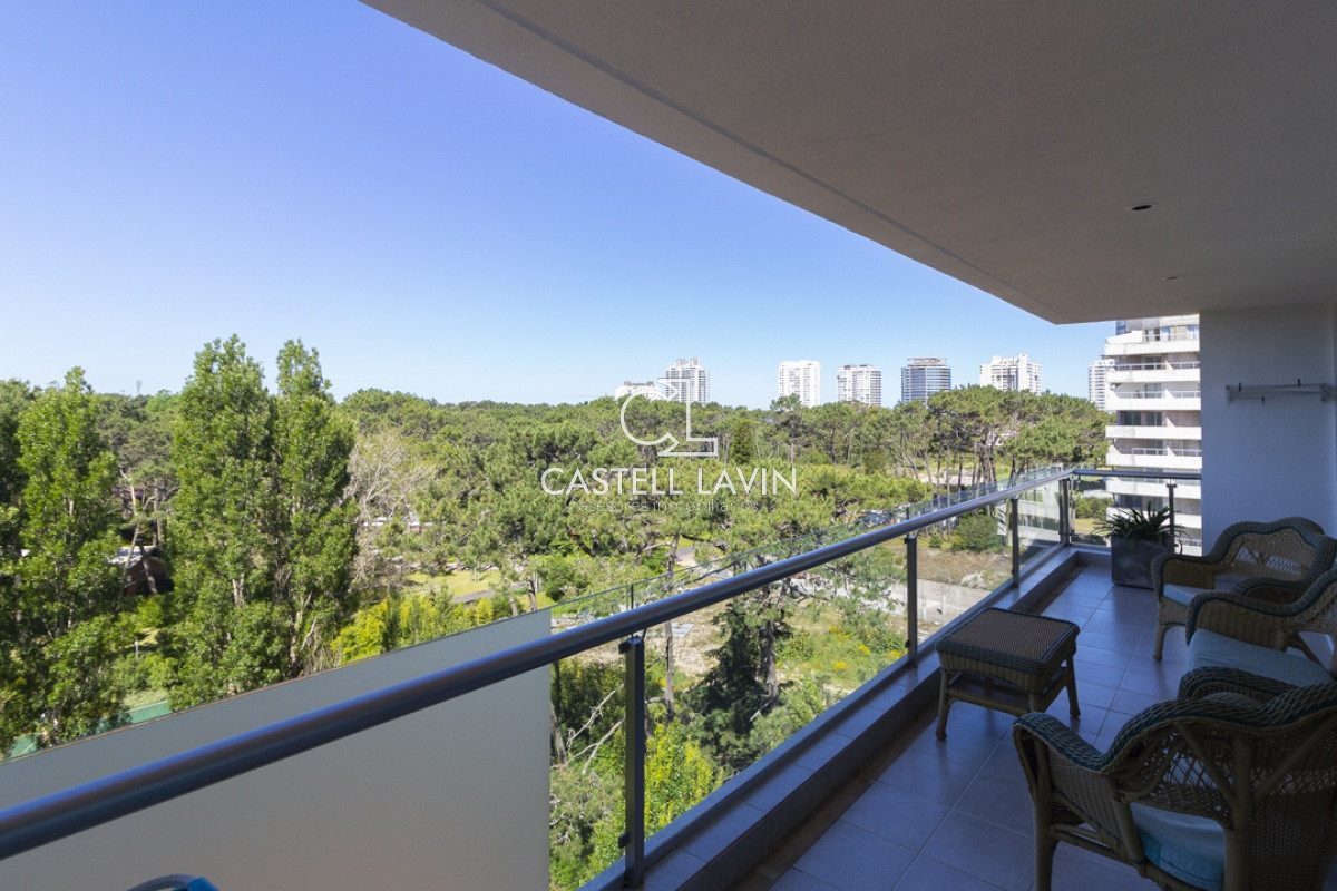 Apartamento ID.262 - Venta Apartamento  2 Dormitorios Roosevelt Punta del Este
