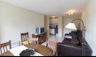 Torre moderna con amenities