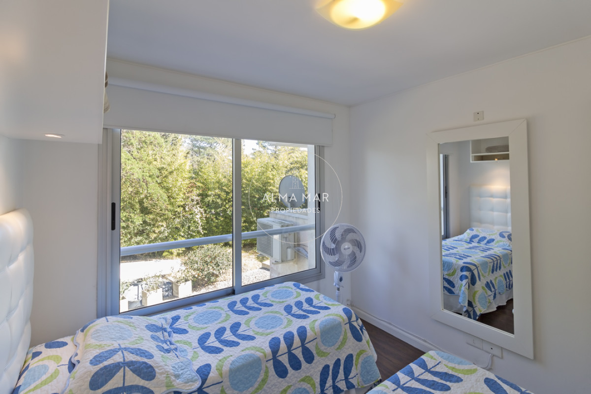 Apartamento ID.284 - Rincon del Indio - Dpto 2 dorm. terraza con parrillero, piscina