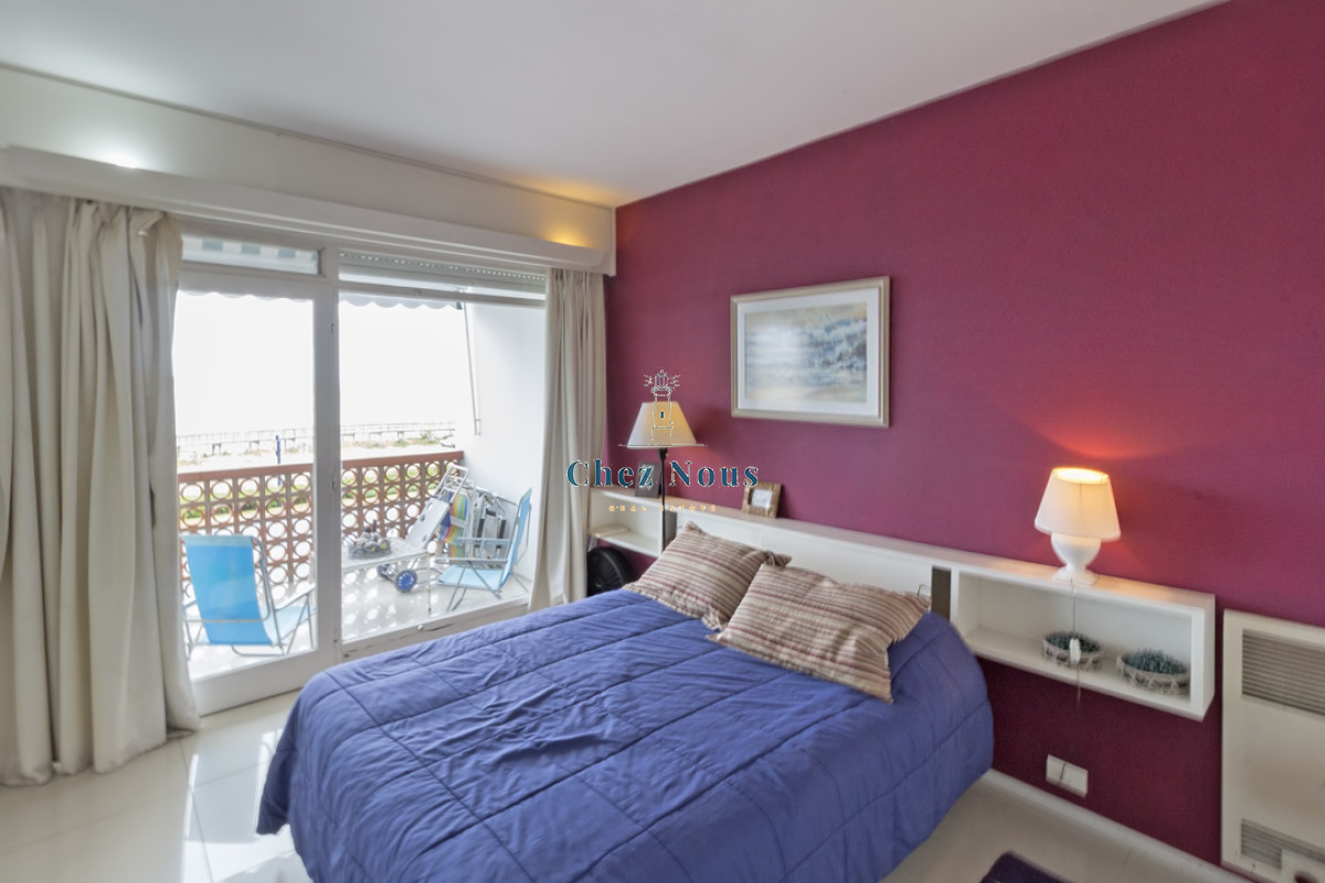 Apartamento ID.676 - Apartamento en venta y alquiler en Mansa Punta del Este, 1 dormitorios, 1 baños