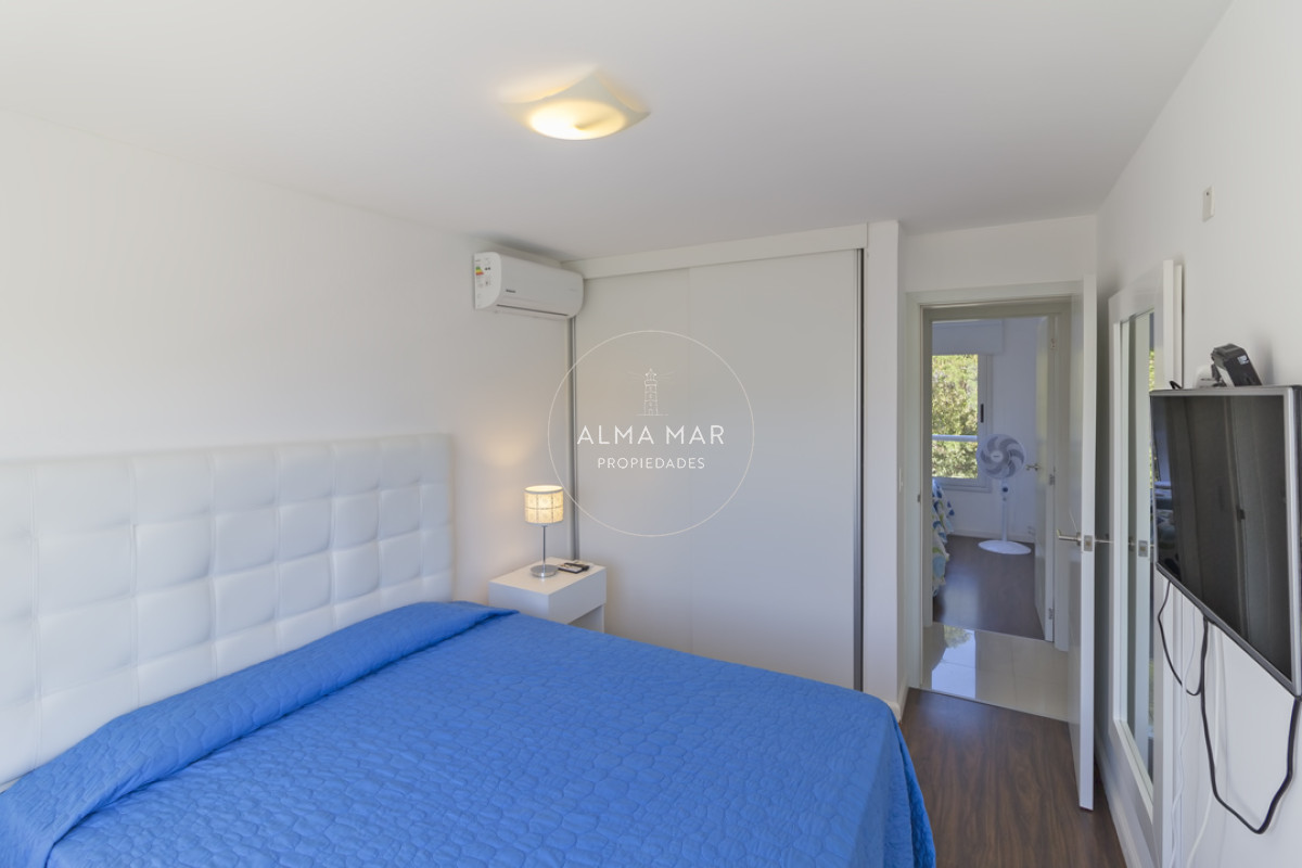 Apartamento ID.284 - Rincon del Indio - Dpto 2 dorm. terraza con parrillero, piscina