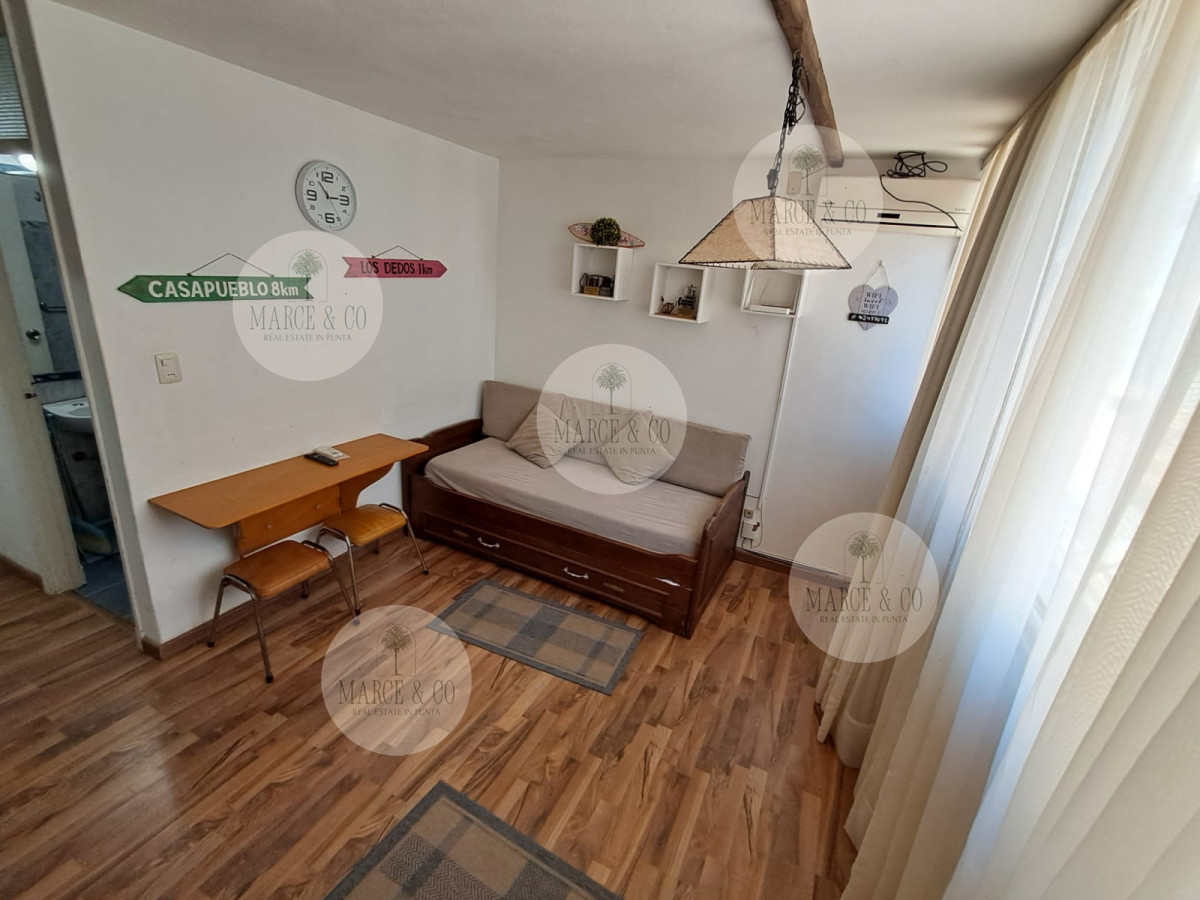 Apartamento ID.2525 - Monoambiente en calle Gorlero