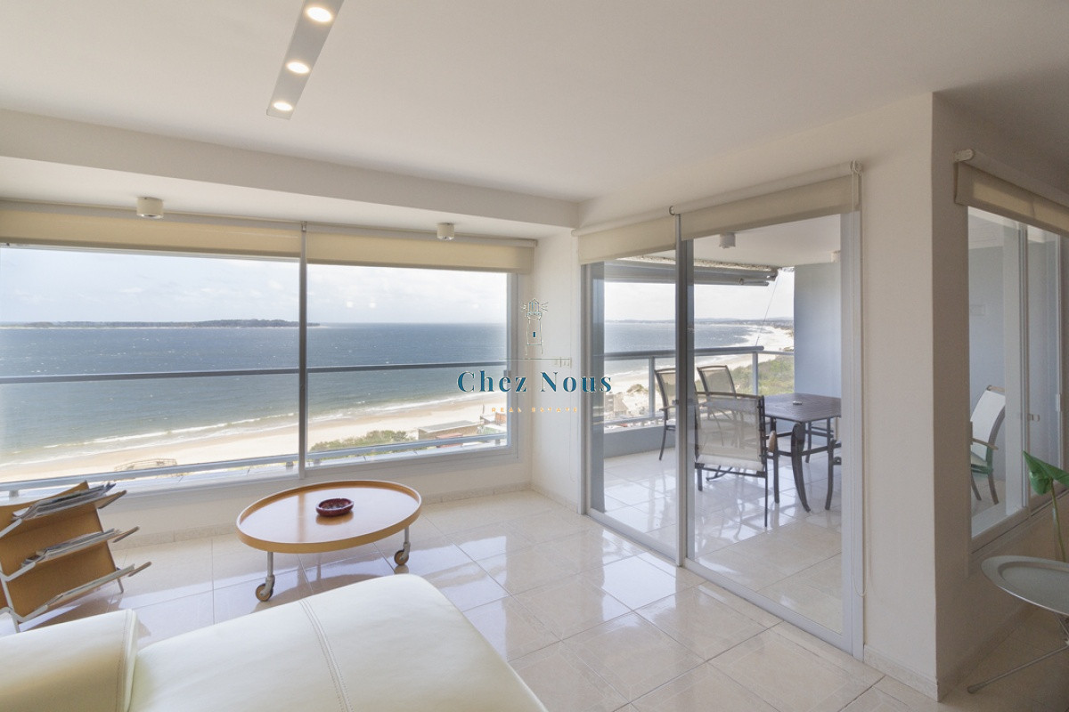 Apartamento ID.282 -  En Venta primera linea mansa