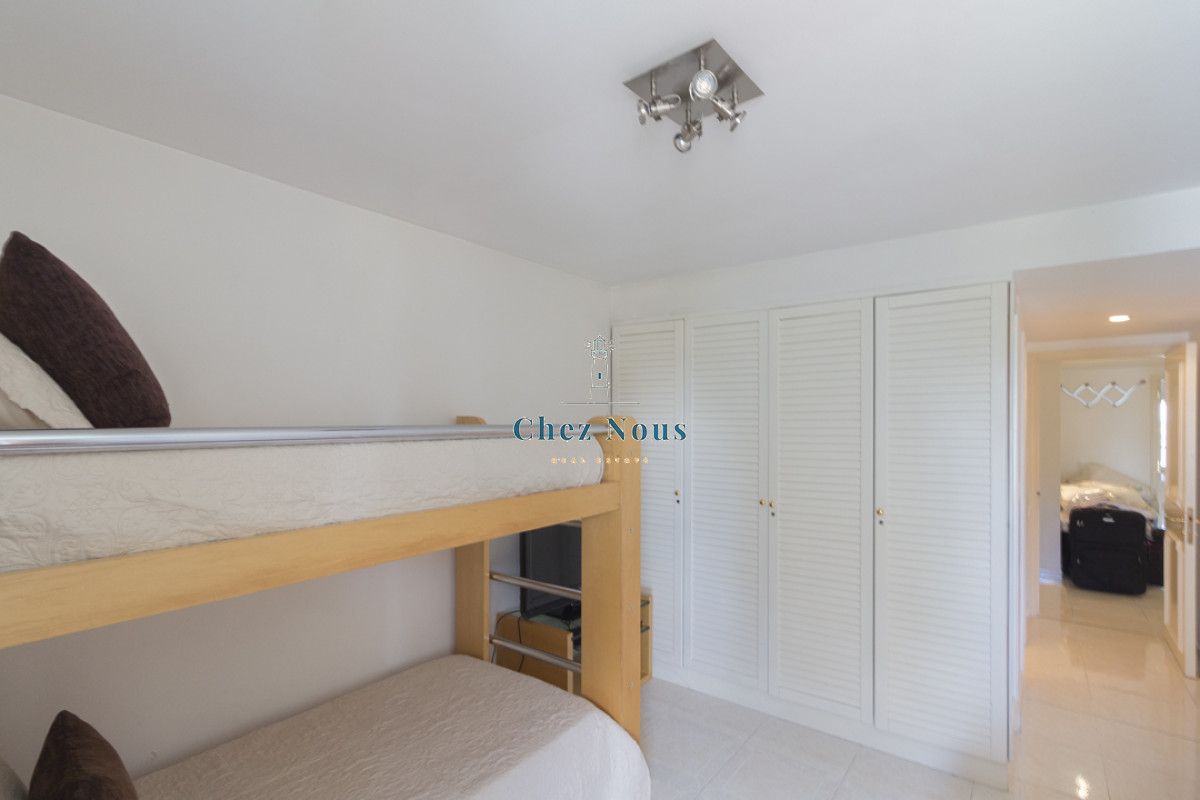 Apartamento ID.282 -  En Venta primera linea mansa