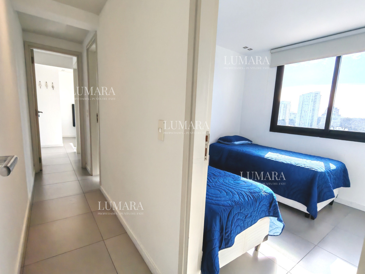 Apartamento ID.2365 - Alquiler temporada 2026 con 2 dormitorios con vista al mar