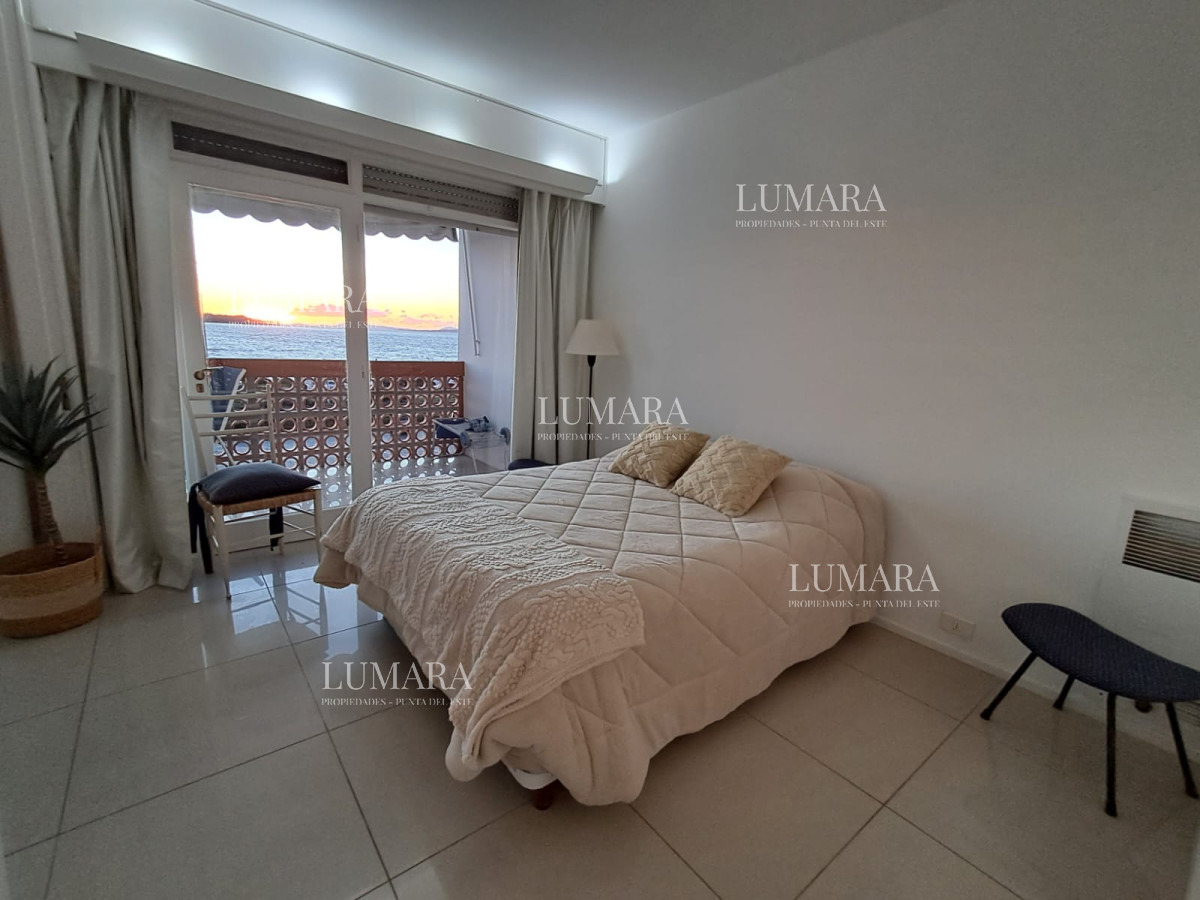 Apartamento ID.676 - Apartamento en venta y alquiler en Mansa Punta del Este, 1 dormitorios, 1 baños