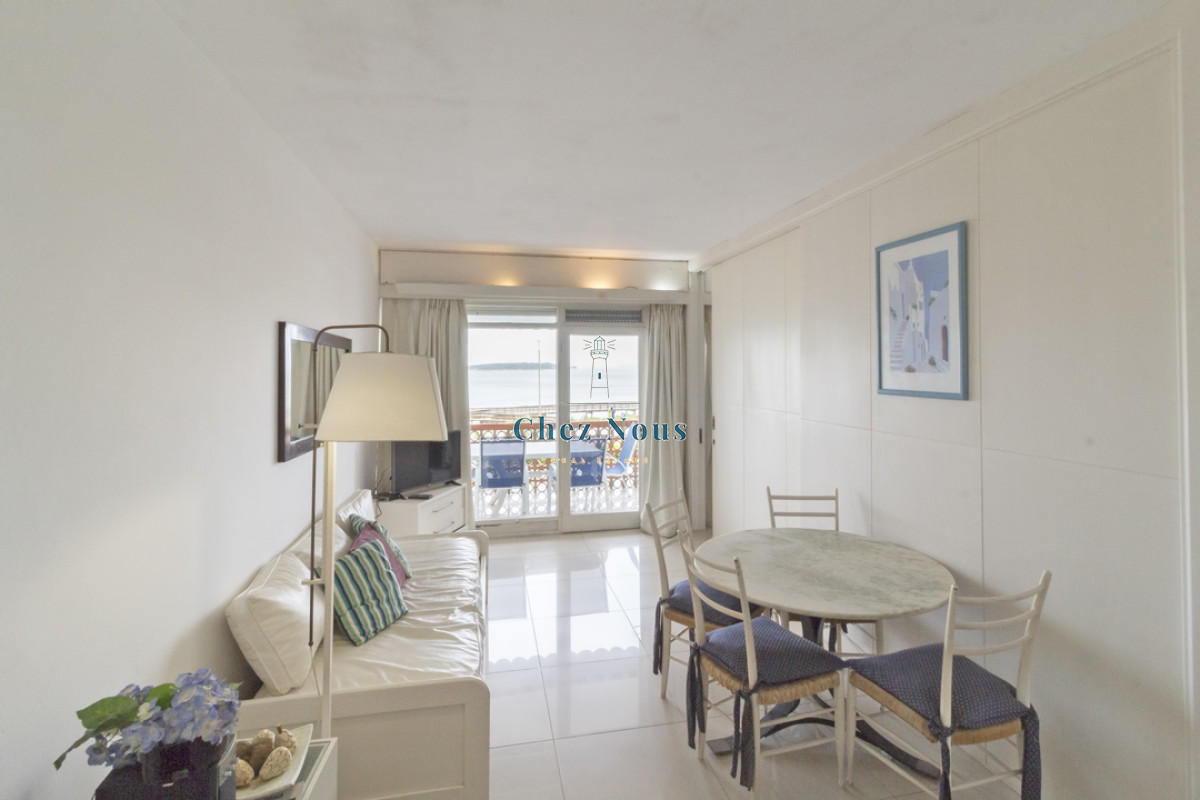 Apartamento ID.676 - Apartamento en venta y alquiler en Mansa Punta del Este, 1 dormitorios, 1 baños